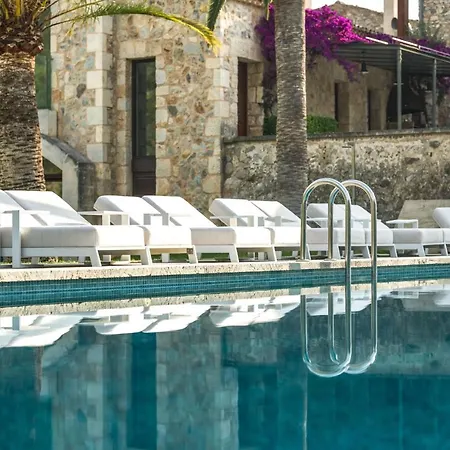Monnaber Vell Hotel 4*